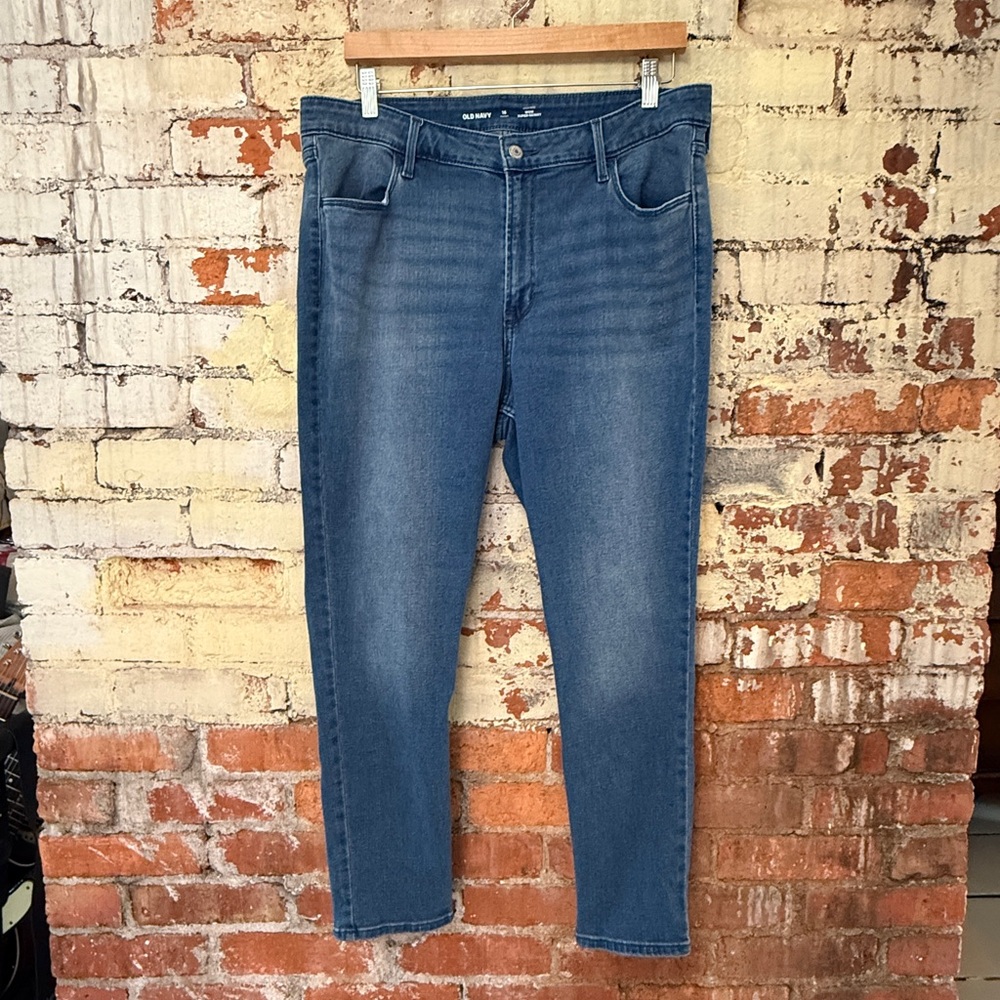 Old Navy Women's WOW Super Skinny Jeans